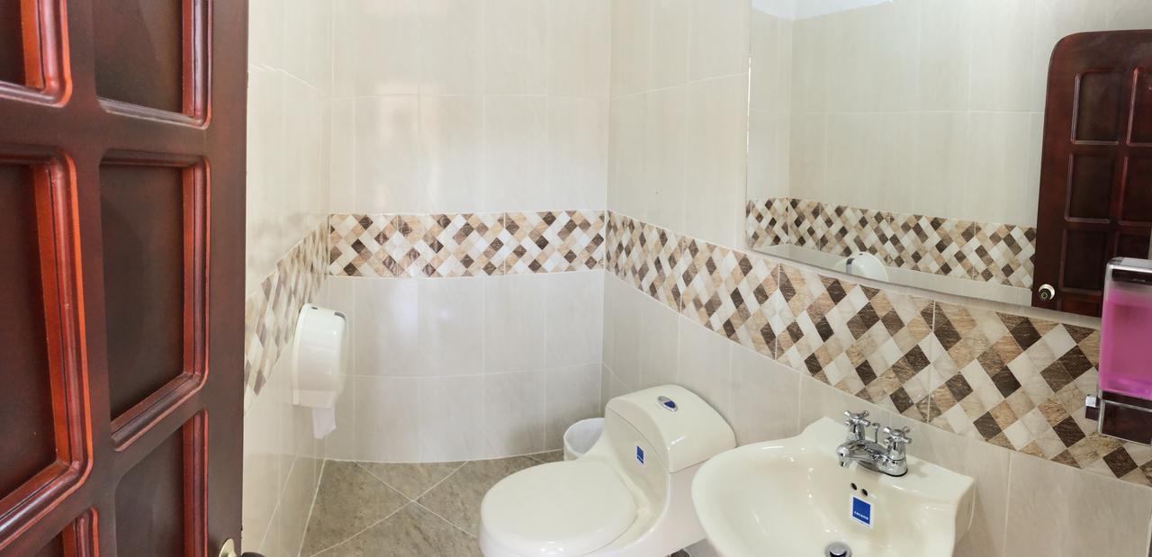 Hotel Calle Real - Inn Агуачика Экстерьер фото